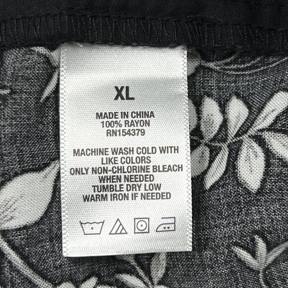 Aeropostale Wide Leg Floral Black White Flowy Crop Pants Smocked Waist Size XL - Picture 7 of 7